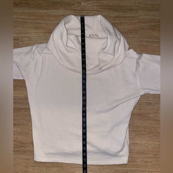 Free People Cream Top - Picture 5 of 6